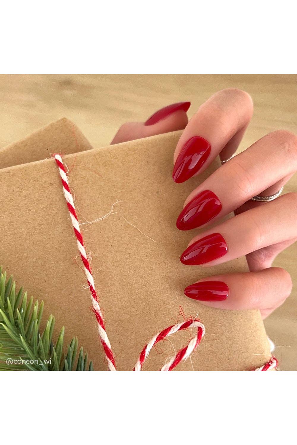 Press On Nails: Classic Red - Keepsake