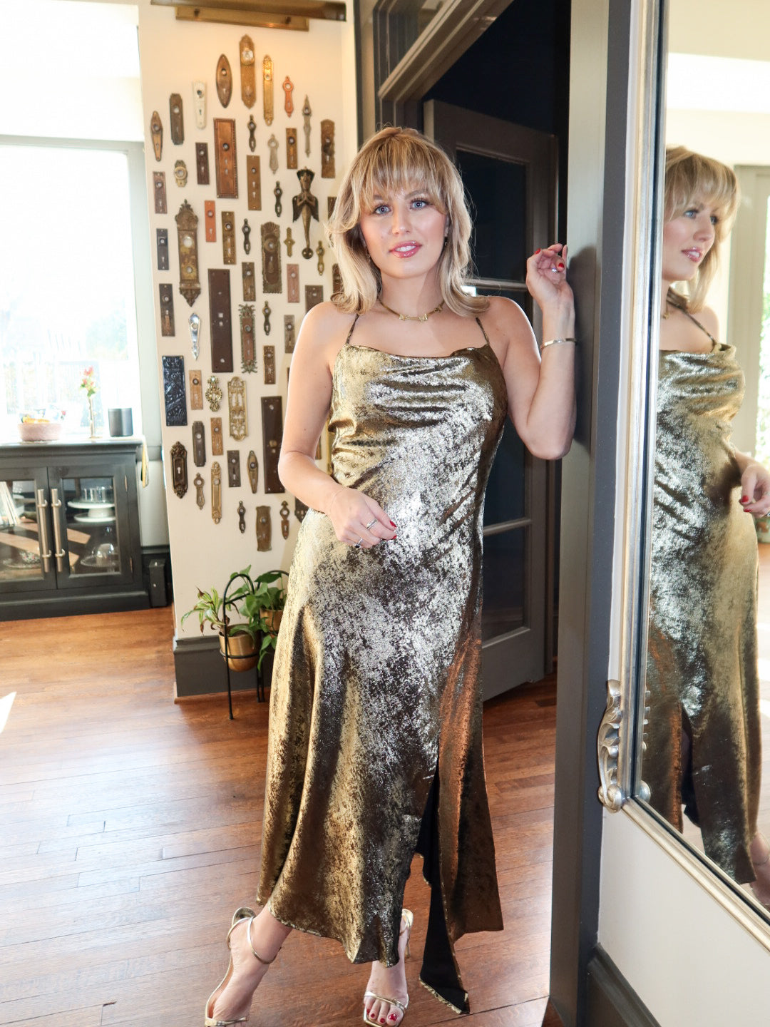 Astr The Label / Gaia Midi Dress in Black Gold / Medium Astr The Label / Gaia Midi Dress in Black Gold / Medium