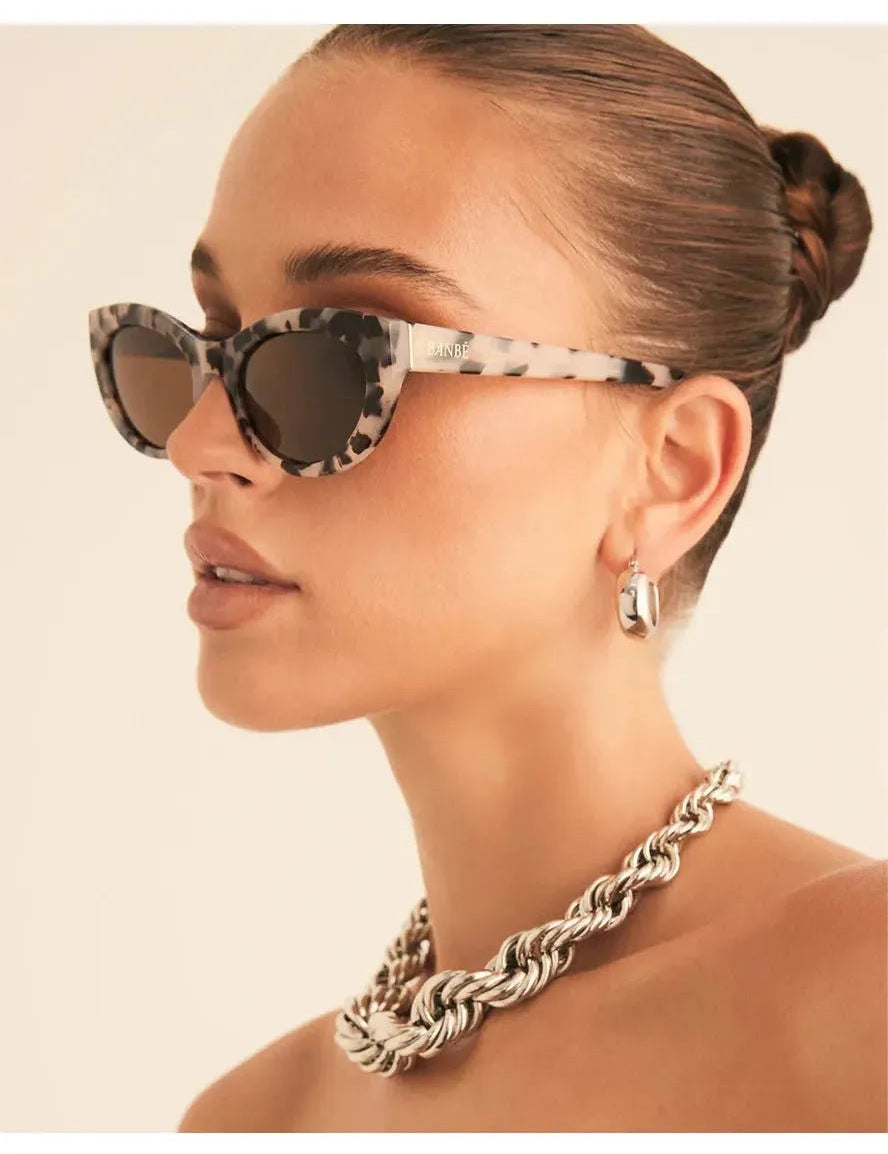 The Estella Sunglasses - Blonde Tort/Chocolate - Keepsake