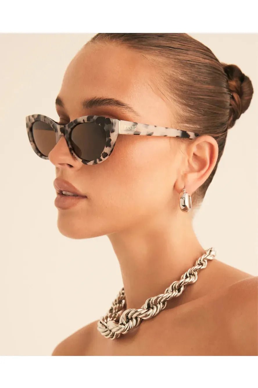 The Estella Sunglasses - Blonde Tort/Chocolate - Keepsake